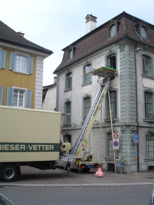 Möbellift, wenn historische Treppenhäuser geschont werden sollen